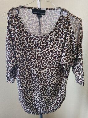 Isabella Rodriguez Short Sleeve Cold Shoulder Top